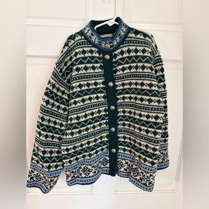 Vtg LL Bean Forest Green Ivory Blue Fair Isle Wool Blend Cardigan Sweater M USA